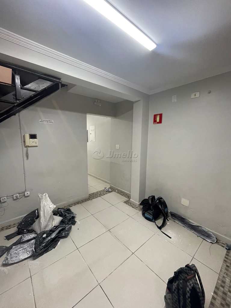 Prédio Comercial em Mogi das Cruzes, no bairro Centro