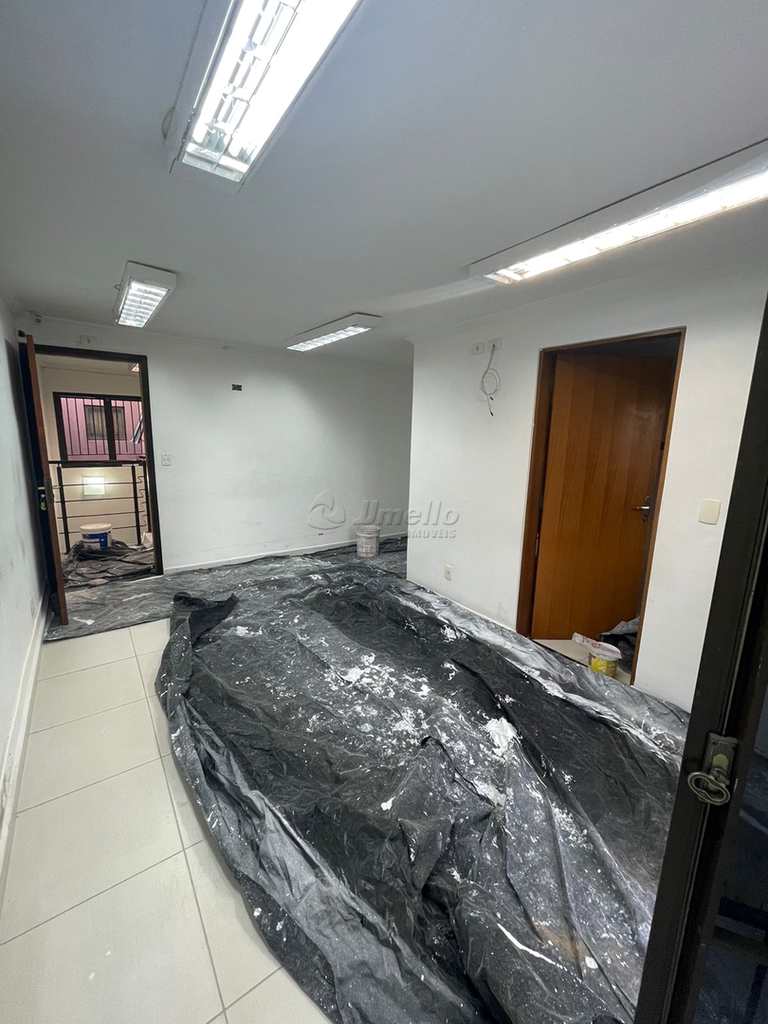 Prédio Comercial em Mogi das Cruzes, no bairro Centro