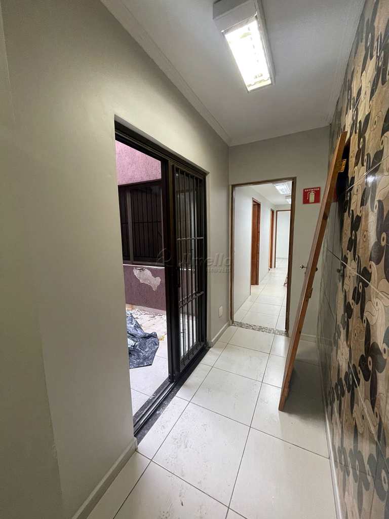 Prédio Comercial em Mogi das Cruzes, no bairro Centro