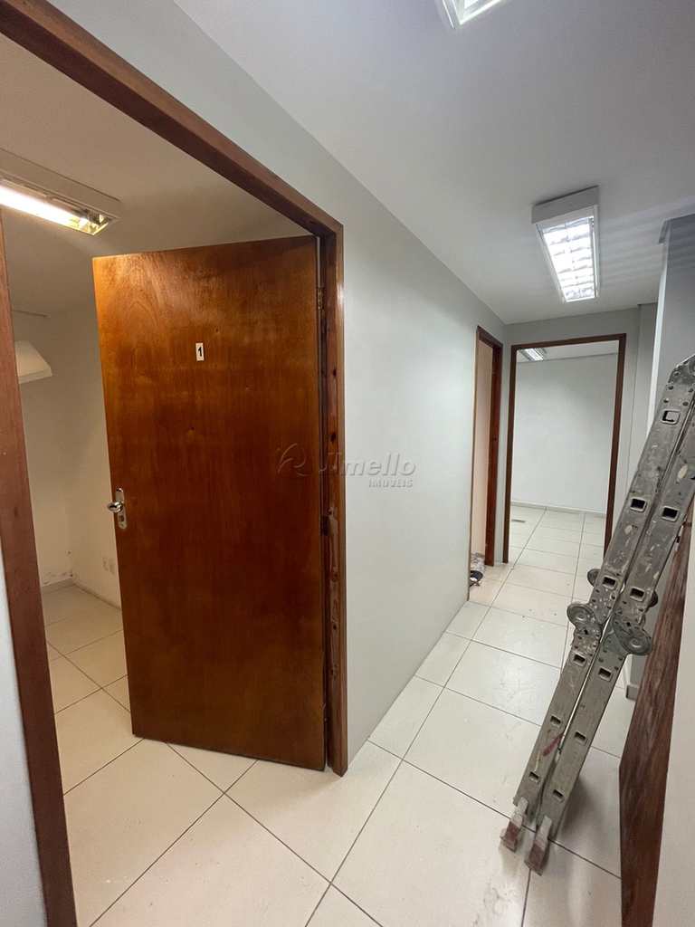 Prédio Comercial em Mogi das Cruzes, no bairro Centro