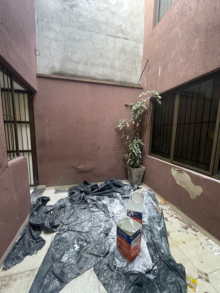 Prédio Comercial em Mogi das Cruzes, no bairro Centro
