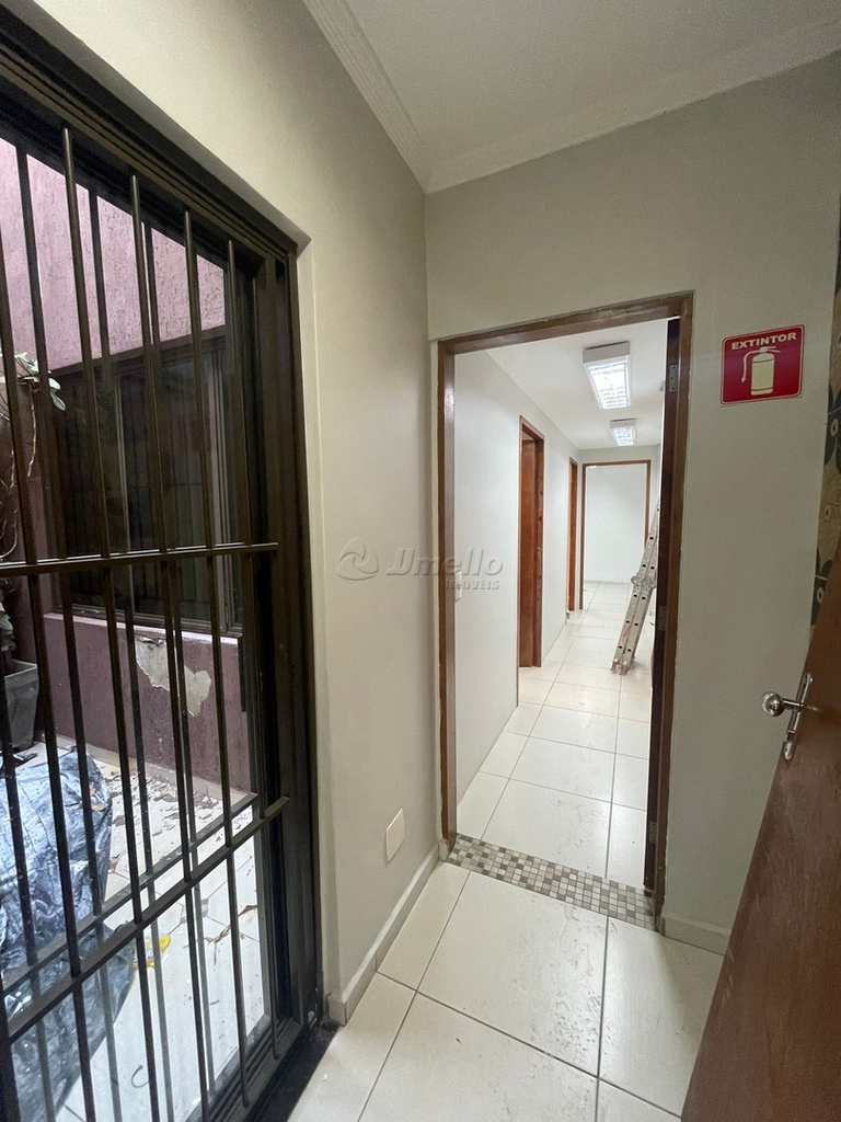 Prédio Comercial em Mogi das Cruzes, no bairro Centro