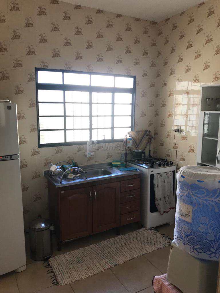 Casa em Mogi das Cruzes, no bairro Vila Industrial