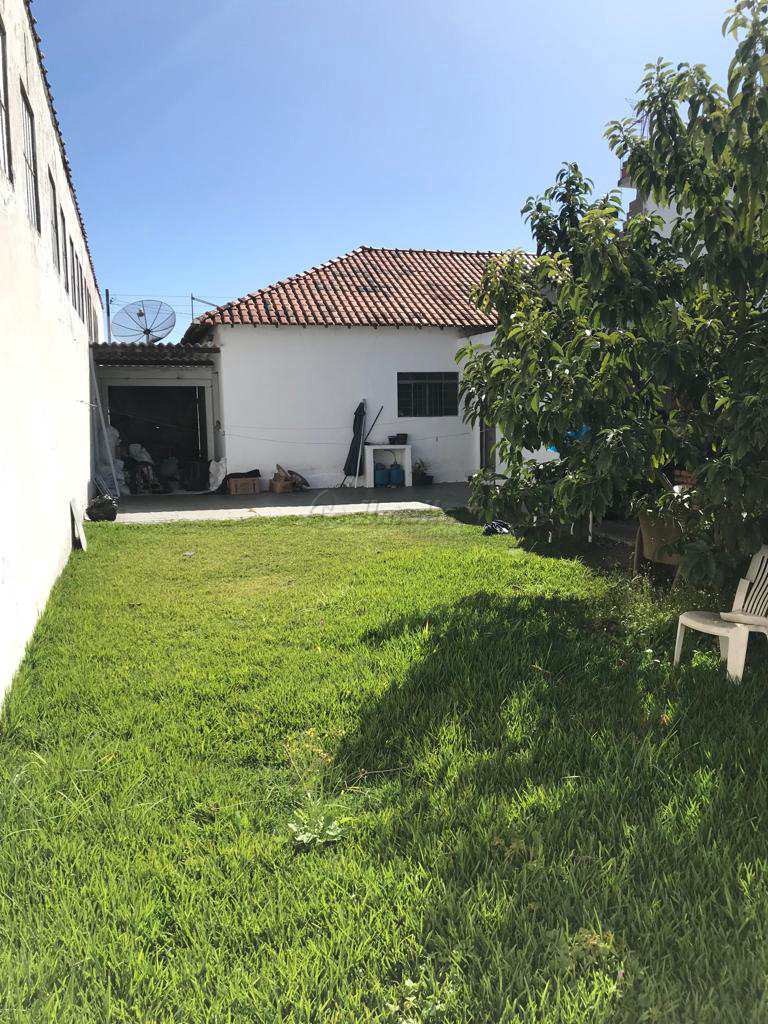 Casa em Mogi das Cruzes, no bairro Vila Industrial