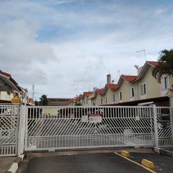 Casa de Condomínio em Mogi das Cruzes, bairro Jardim Bela Vista