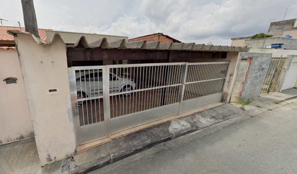 Sobrado em Mogi das Cruzes, bairro Vila Caputera