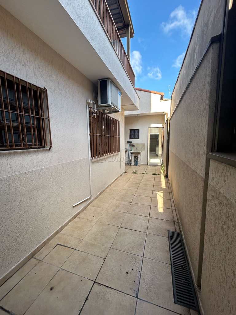 Casa Comercial em Mogi das Cruzes, no bairro Centro