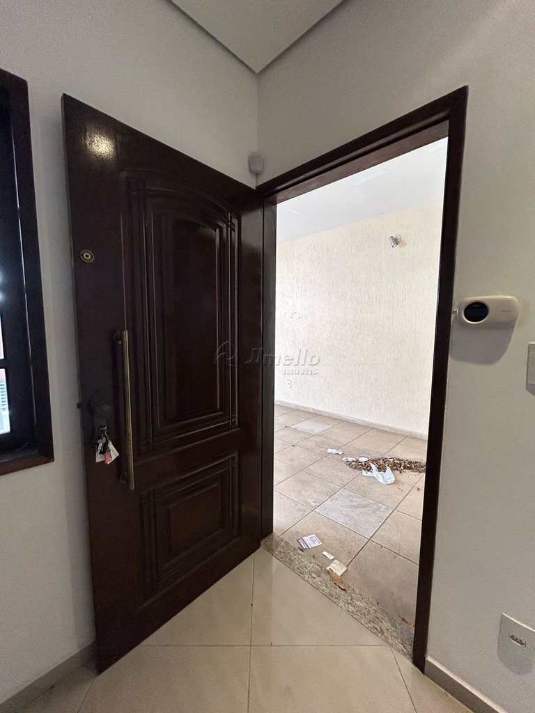 Casa Comercial em Mogi das Cruzes, no bairro Centro