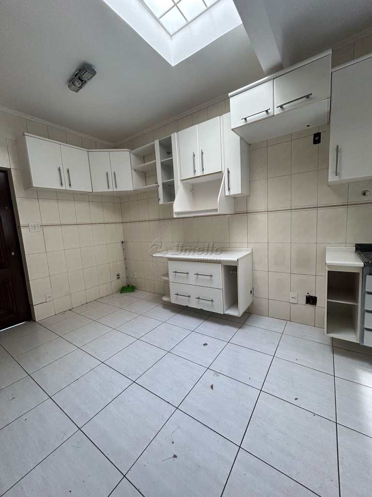 Casa Comercial em Mogi das Cruzes, no bairro Centro
