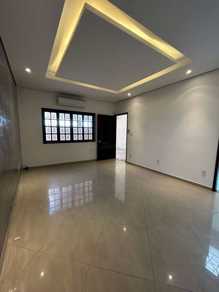 Casa Comercial em Mogi das Cruzes, no bairro Centro