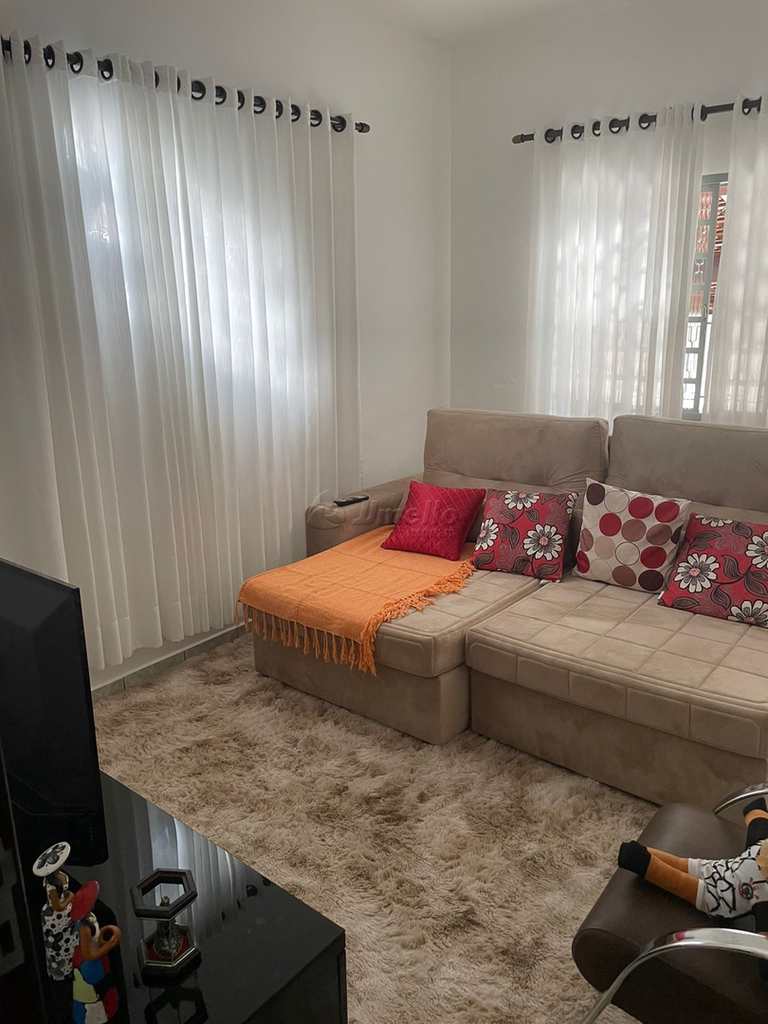 Casa em Mogi das Cruzes, no bairro Jardim Esperança