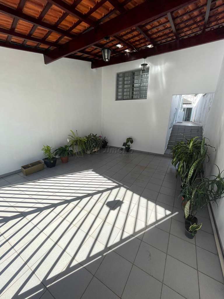 Casa em Mogi das Cruzes, no bairro Jardim Esperança