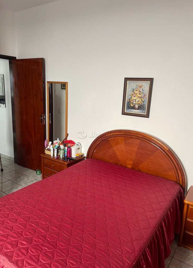 Casa em Mogi das Cruzes, no bairro Jardim Esperança
