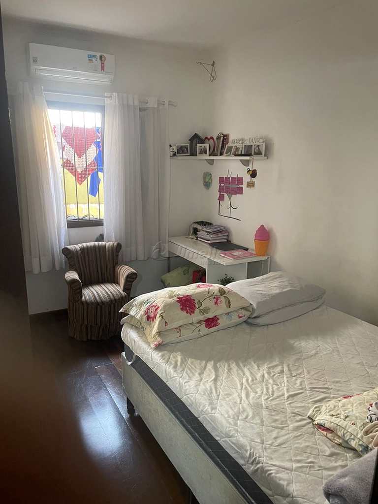 Casa em Mogi das Cruzes, no bairro Vila Paulista