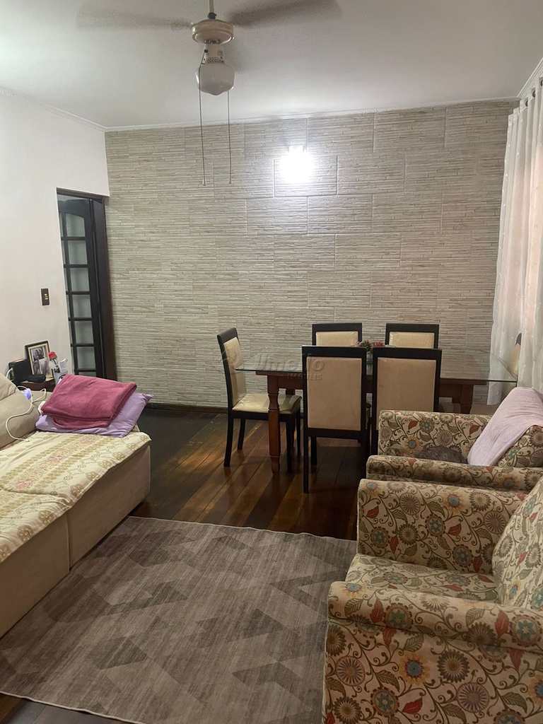 Casa em Mogi das Cruzes, no bairro Vila Paulista