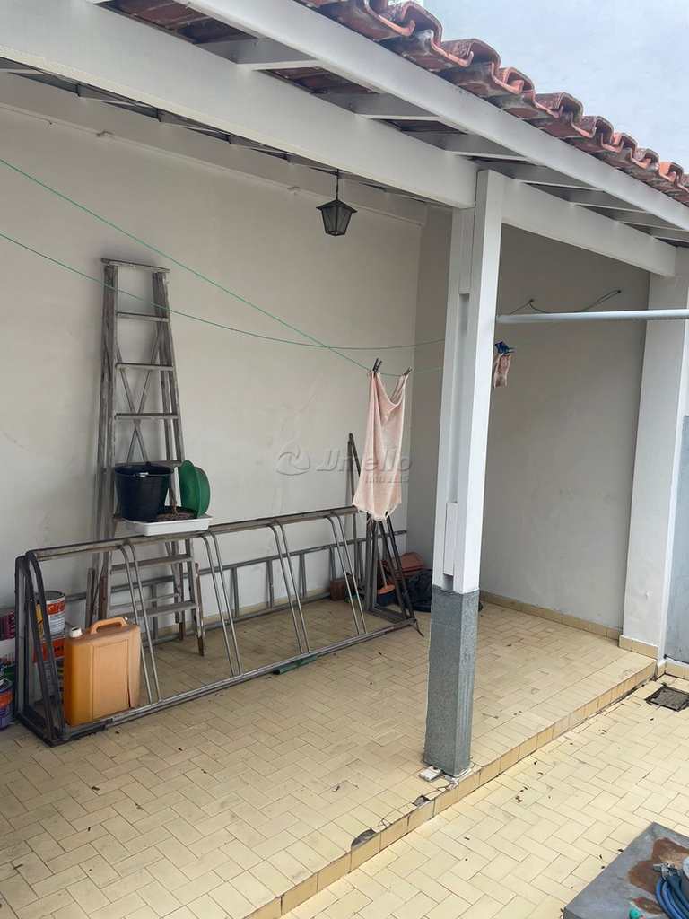 Casa em Mogi das Cruzes, no bairro Alto Ipiranga