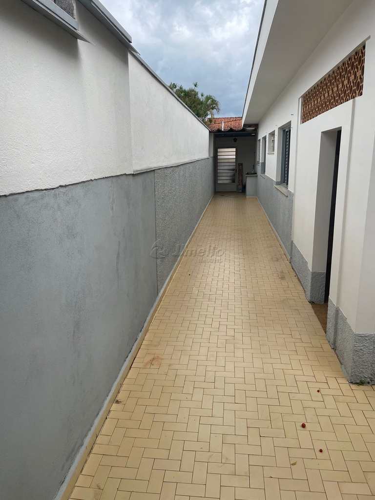 Casa em Mogi das Cruzes, no bairro Alto Ipiranga