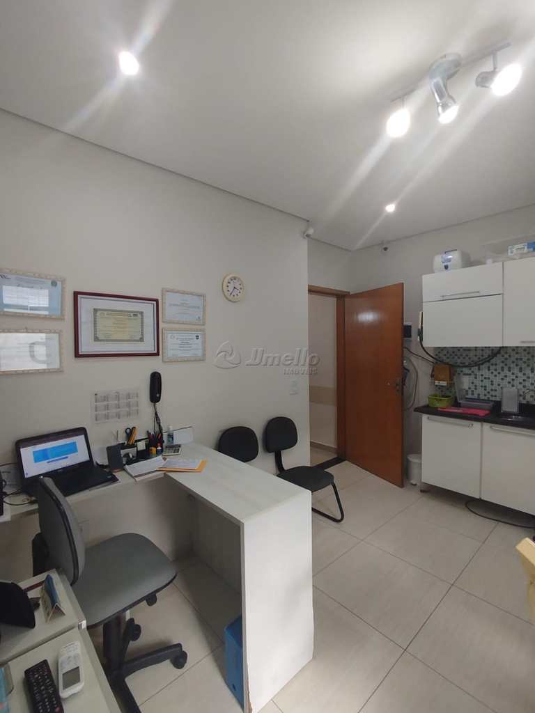 Prédio Comercial em Mogi das Cruzes, no bairro Vila Vitória