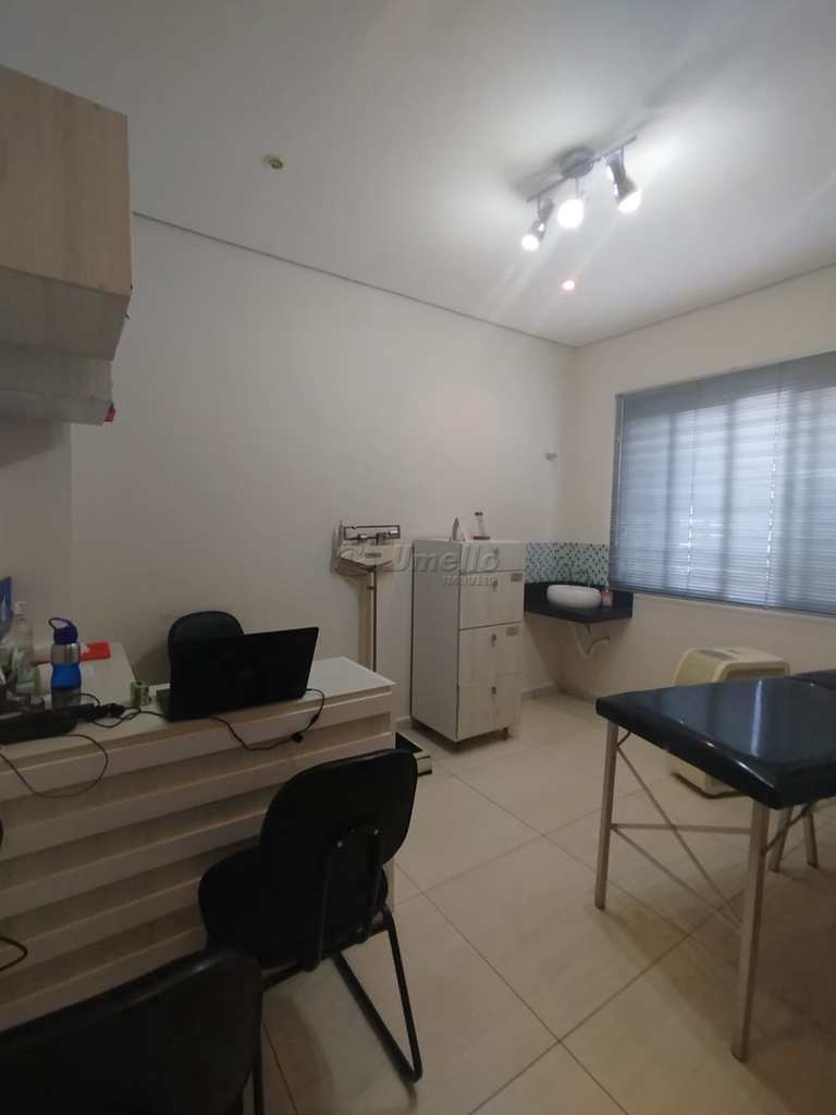 Prédio Comercial em Mogi das Cruzes, no bairro Vila Vitória