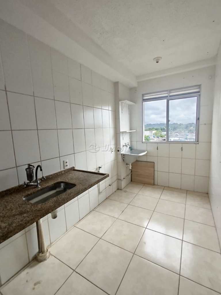 Apartamento em Mogi das Cruzes, no bairro Conjunto Bom Pastor