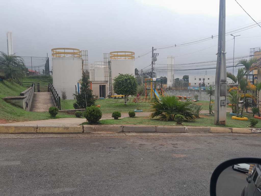 Apartamento em Mogi das Cruzes, no bairro Conjunto Bom Pastor