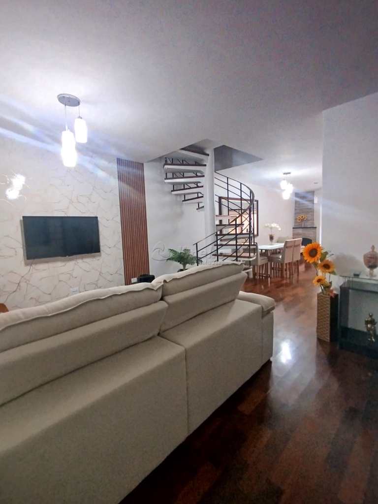 Sobrado em Mogi das Cruzes, no bairro Parque Santana