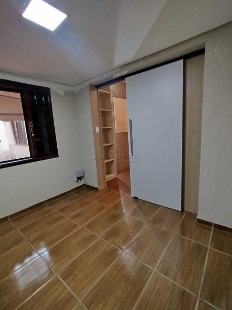 Sobrado em Mogi das Cruzes, no bairro Vila Cecília