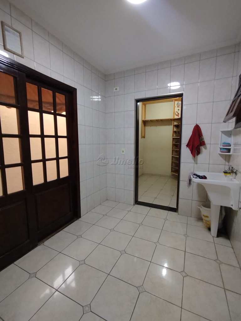 Sobrado em Mogi das Cruzes, no bairro Vila Cecília