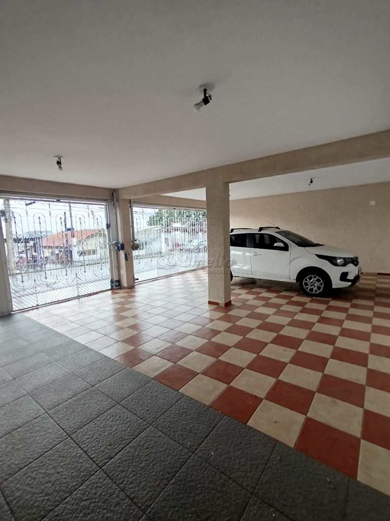 Sobrado em Mogi das Cruzes, no bairro Vila Cecília