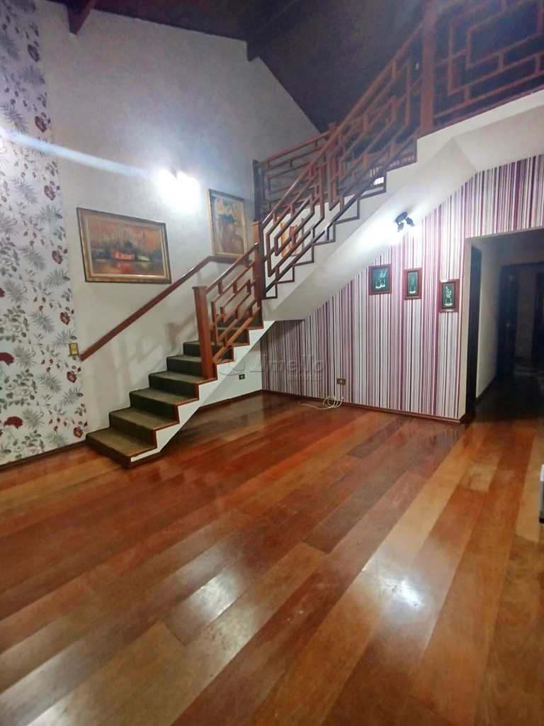 Sobrado em Mogi das Cruzes, no bairro Vila Cecília