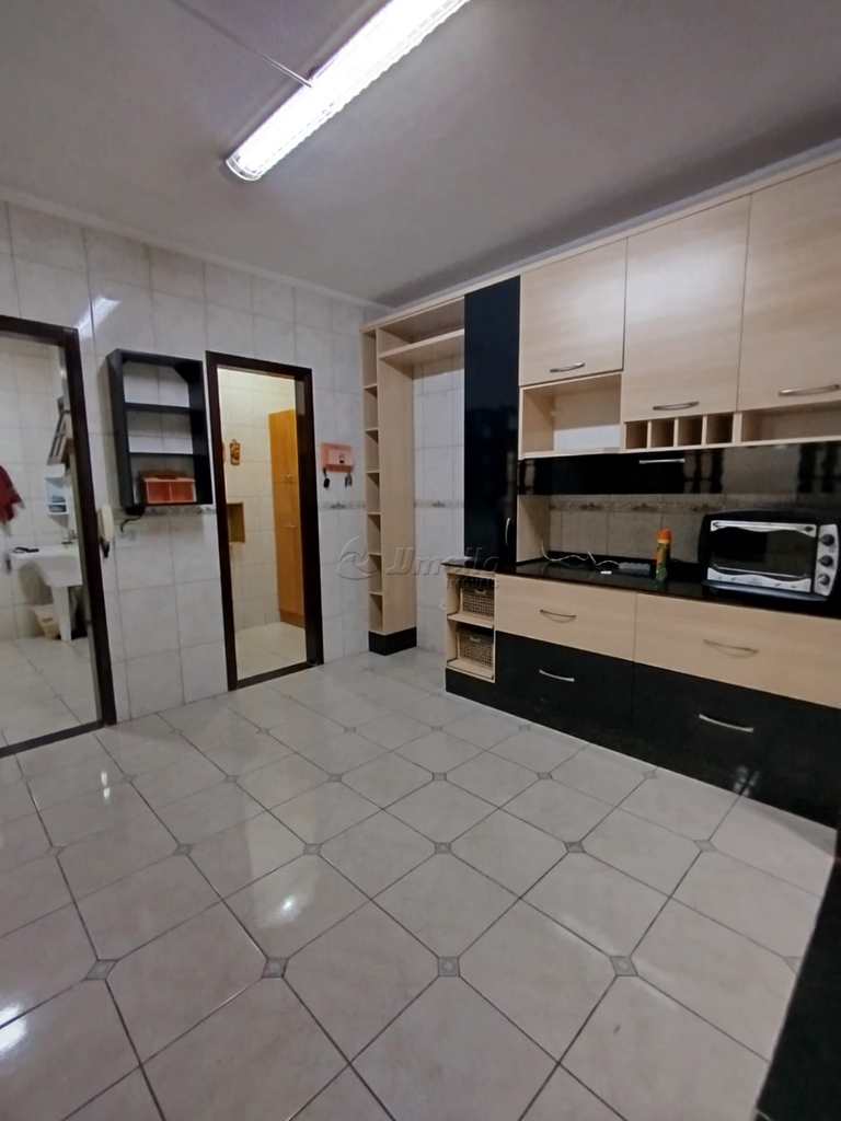 Sobrado em Mogi das Cruzes, no bairro Vila Cecília