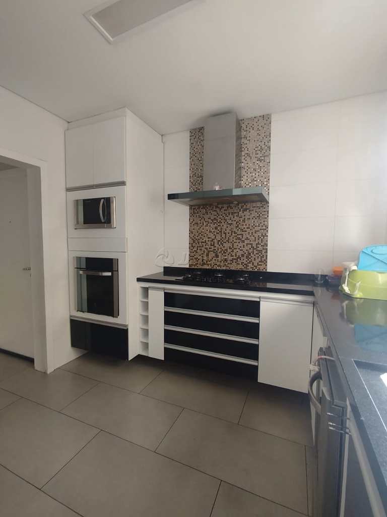 Casa de Condomínio em Mogi das Cruzes, no bairro Nova Mogilar