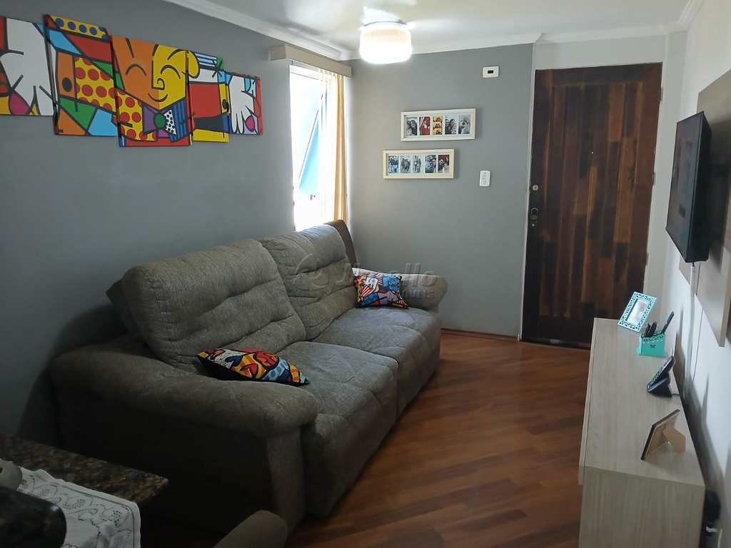 Apartamento em Mogi das Cruzes, no bairro Jardim Marica