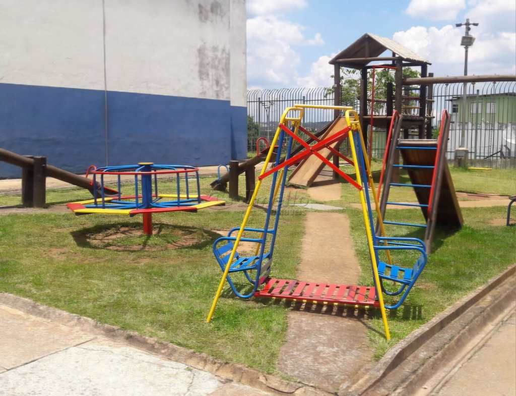 Apartamento em Mogi das Cruzes, no bairro Jardim Marica