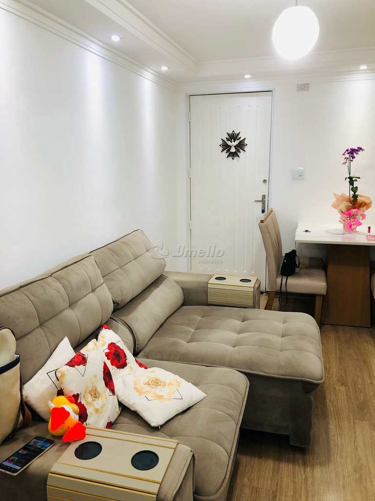 Apartamento em Mogi das Cruzes, no bairro Jardim Marica