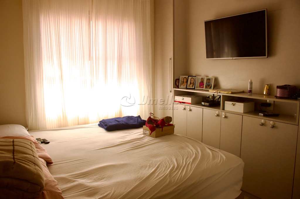 Sobrado em Mogi das Cruzes, no bairro Parque Santana