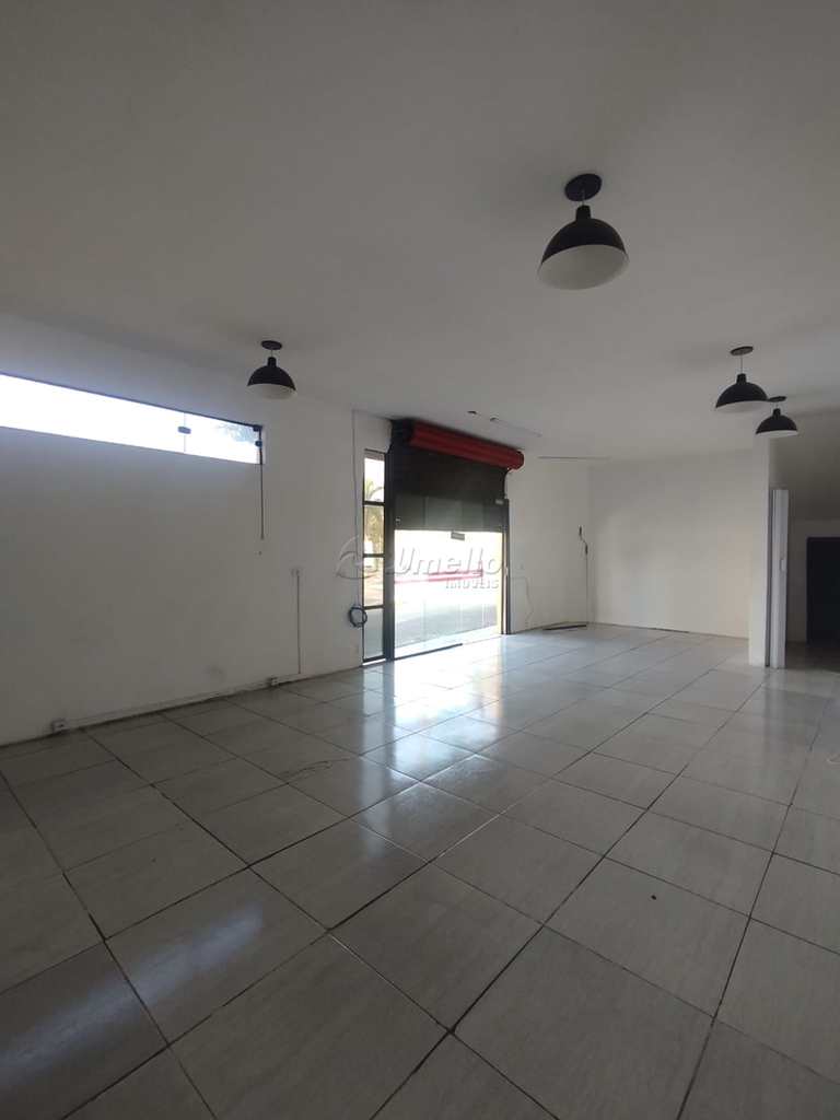 Salão em Mogi das Cruzes, no bairro Parque Ponte Grande