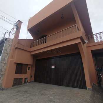 Casa Comercial em Mogi das Cruzes, bairro Centro