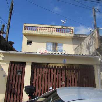 Sobrado em Praia Grande, bairro Melvi