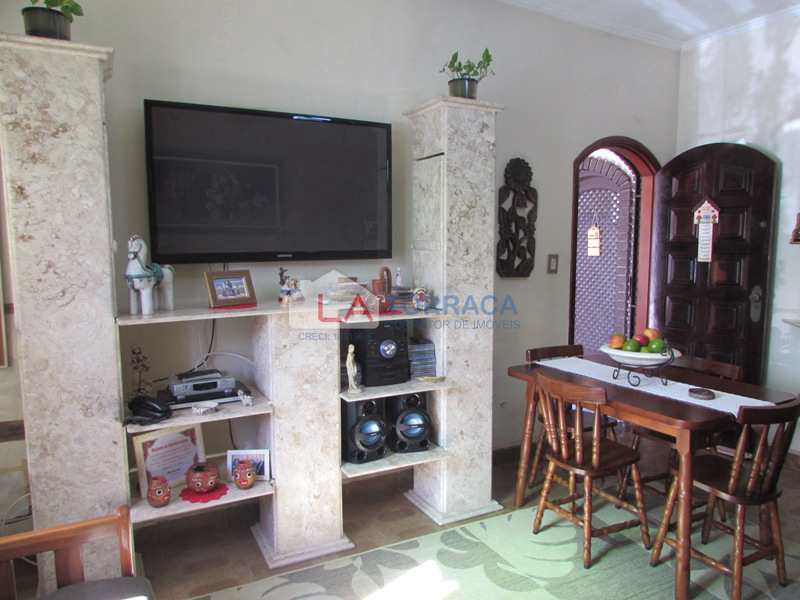 Casa em Praia Grande, no bairro Real