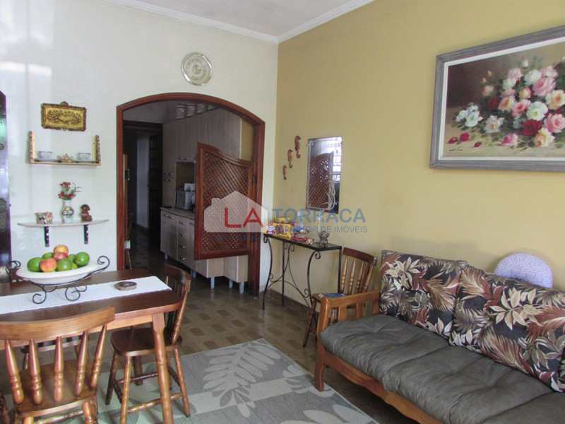 Casa em Praia Grande, no bairro Real