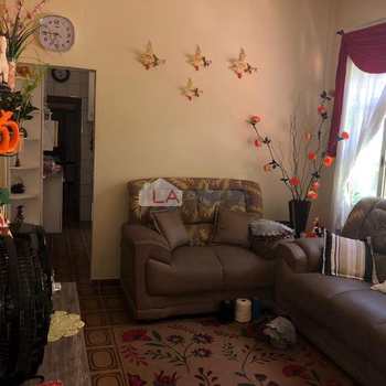 Casa em Praia Grande, bairro Anhanguera