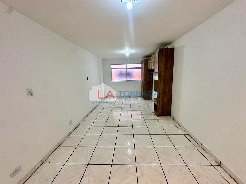 Kitnet em Praia Grande, no bairro Aviação