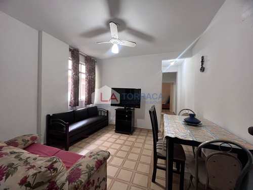 Apartamento, código 14892 em Praia Grande, bairro Aviação
