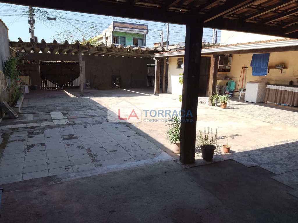 Sobrado em Praia Grande, no bairro Quietude