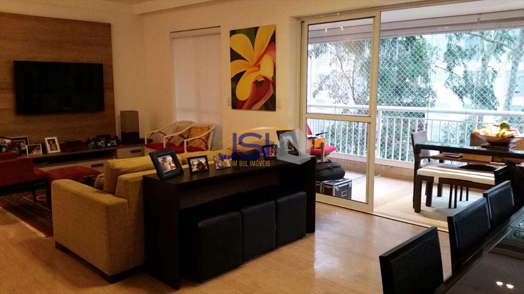 Apartamento em São Paulo, no bairro Panamby