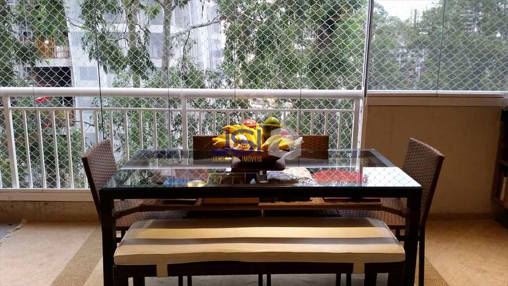 Apartamento em São Paulo, no bairro Panamby
