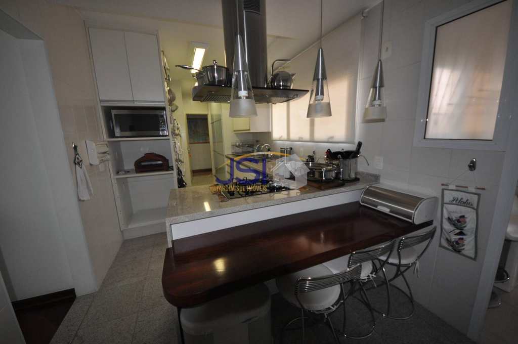 Apartamento em São Paulo, no bairro Jardim Morumbi