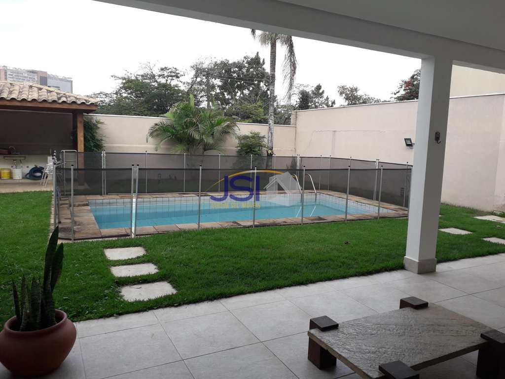 Casa em São Paulo, no bairro Jardim Leonor