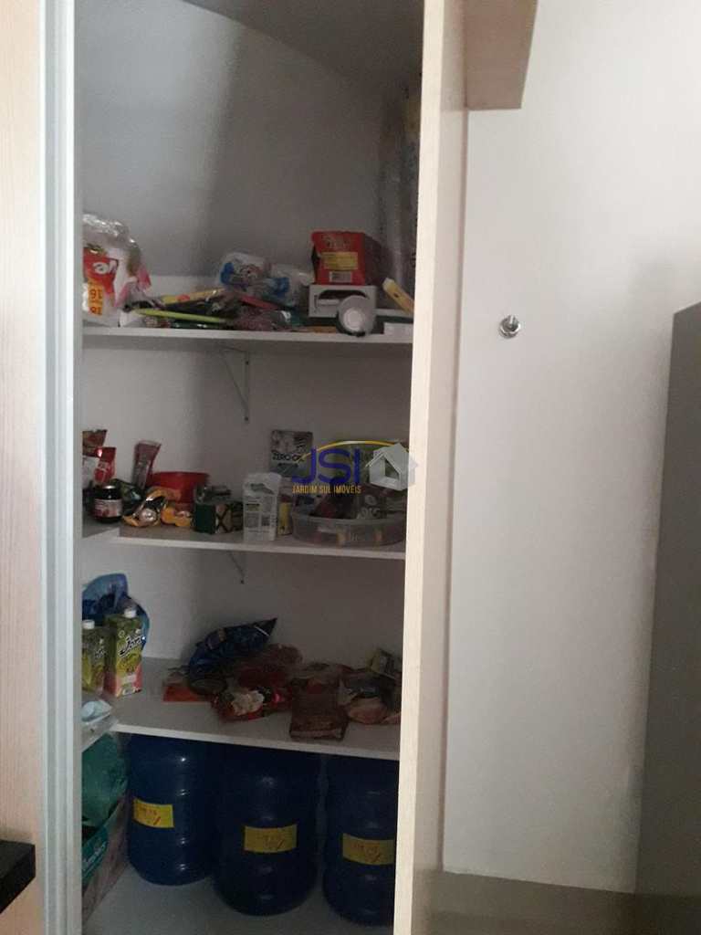 Casa em São Paulo, no bairro Jardim Leonor